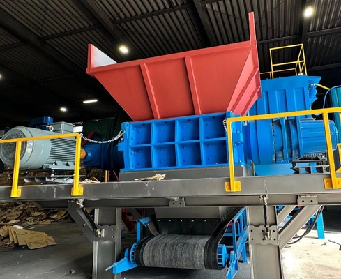 110kW Edelstahl-Metallschredder zum Schneiden von Plastikmüll und Kleinmüllreifen