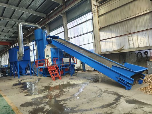 Automatische Holzschreddermaschinen für große, mittlere und kleine Zweige