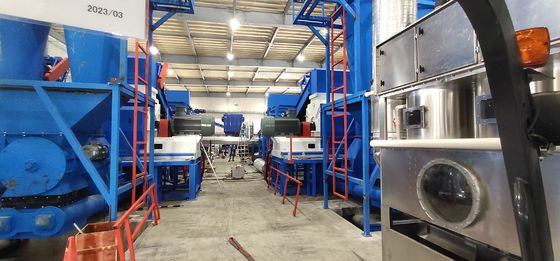 Industrieabfallmetall-Doppelwellen-Schredder für das Aluminium-Recycling mit hohem Sicherheitsniveau